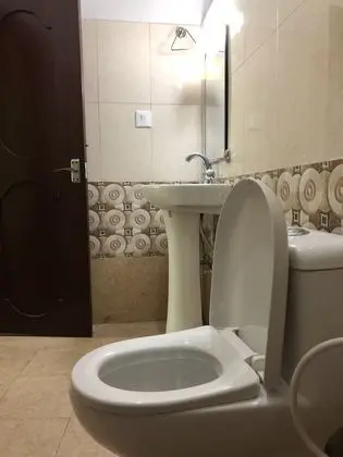 Basic Oda, Sigara İçilebilir