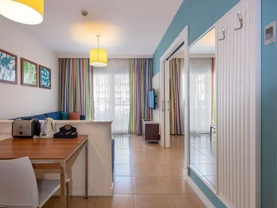 Suite 2 Adults + 2 Children