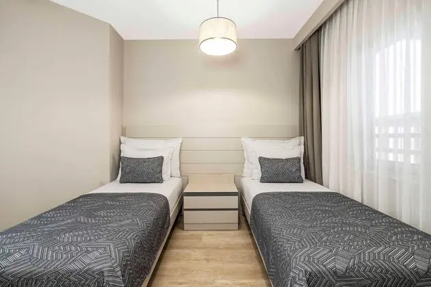 https://images.etstur.com/imgproxy/resize/2560x1440/files/images/hotelImages/etsrooms/980/Barut_Goia_20250811103212_11.JPG