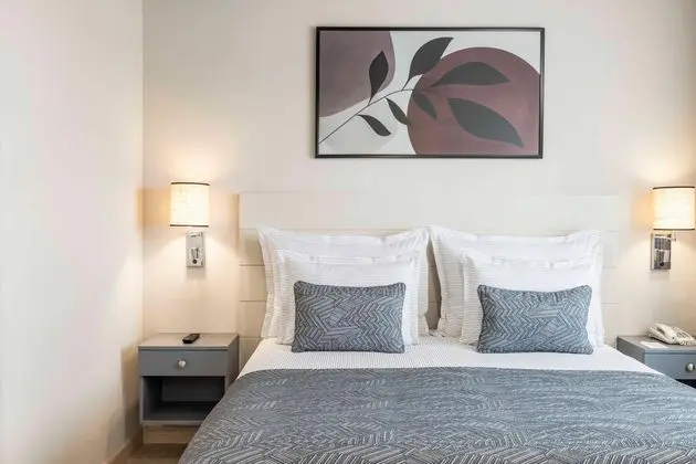 https://images.etstur.com/imgproxy/resize/2560x1440/files/images/hotelImages/etsrooms/980/Barut_Goia_20250811103217_14.JPG