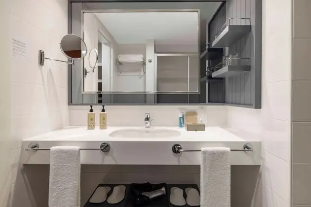 https://images.etstur.com/imgproxy/resize/2560x1440/files/images/hotelImages/etsrooms/980/Barut_Goia_20250811103226_19.JPG
