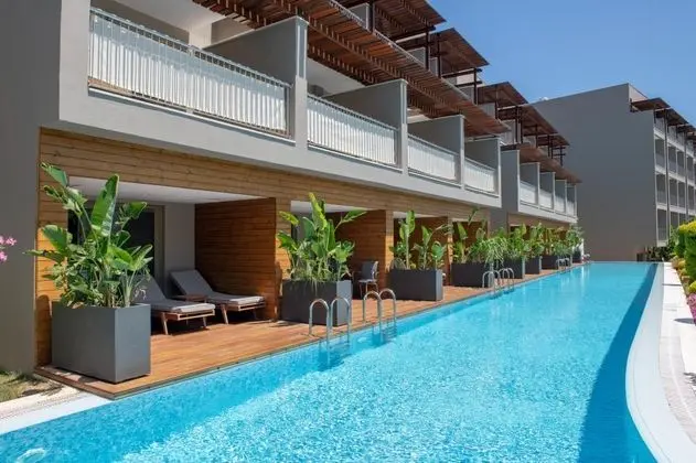 Deluxe Swim Up Room, Havuz ve Bahçe Manzaralı, Havuz Bağlantılı