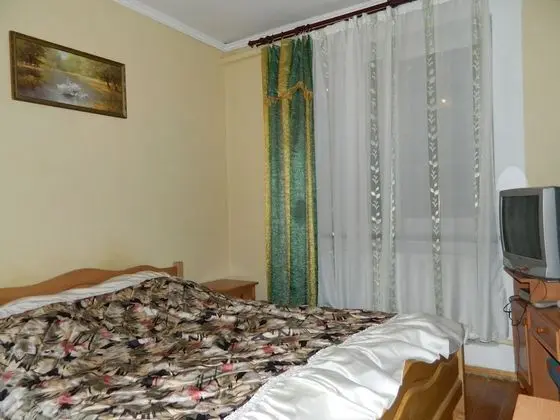 Economy Tek Büyük Yataklı Oda