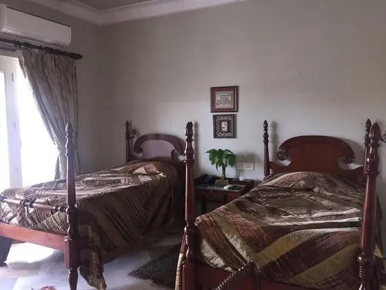 Tek Büyük veya İki Ayrı Yataklı Oda