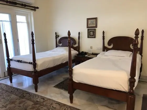 Tek Büyük veya İki Ayrı Yataklı Oda