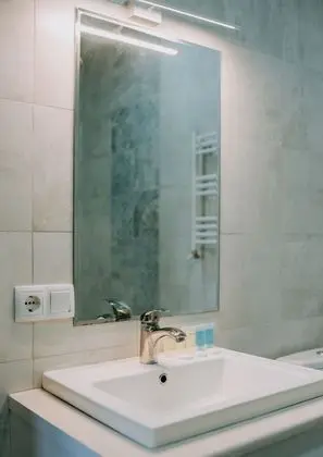 Deluxe Üç Kişilik Oda