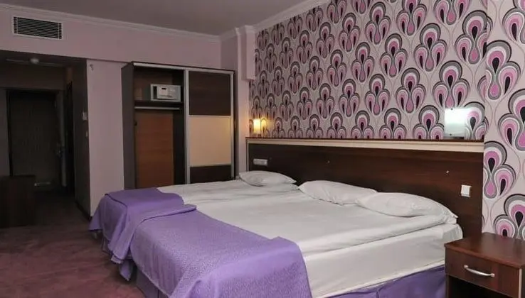 Standart Oda, Şehir Manzaralı