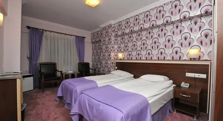 Standart Oda, Şehir Manzaralı