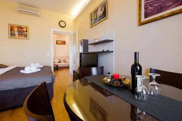 City Apart Daire, 1 Büyük (Queen) Boy Yatak ve Çekyat, Balkon, Şehir Manzaralı