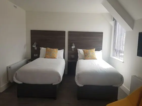 Deluxe Dört Kişilik Oda