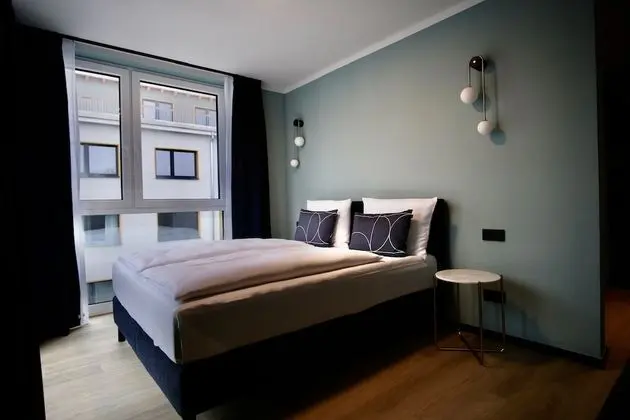 Comfort Tek Büyük Yataklı Oda
