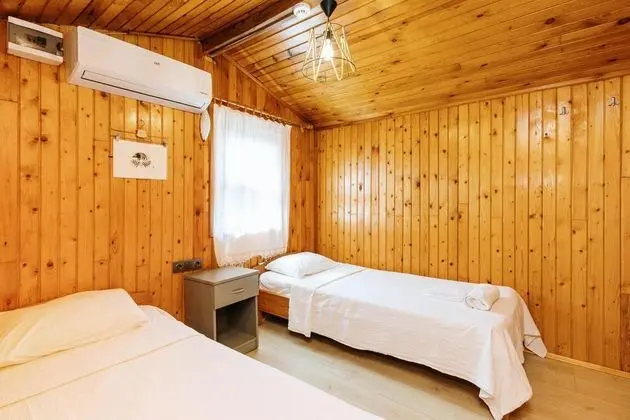 Bungalow - İki Ayrı Yataklı, Bahçe Manzaralı