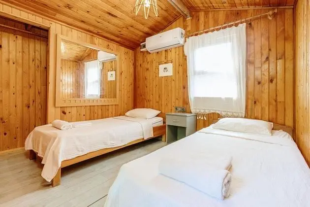 Bungalow - İki Ayrı Yataklı, Bahçe Manzaralı