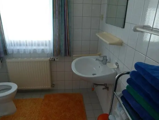 Basic Apart Daire, Zemin Kat