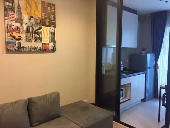 1-Bedroom Condo