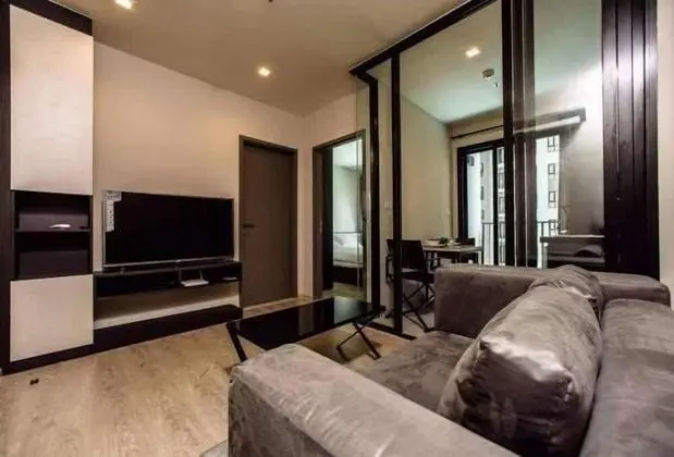 1-Bedroom Condo