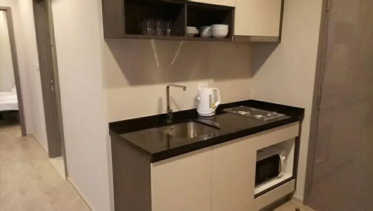 2-Bedroom Condo with Sea View