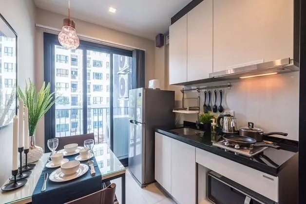 1-Bedroom Apartment