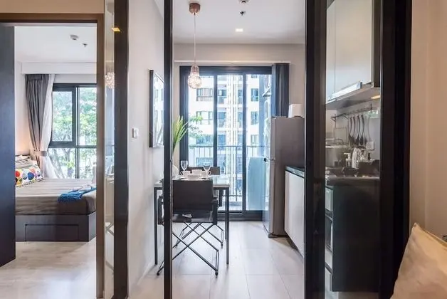 1-Bedroom Apartment