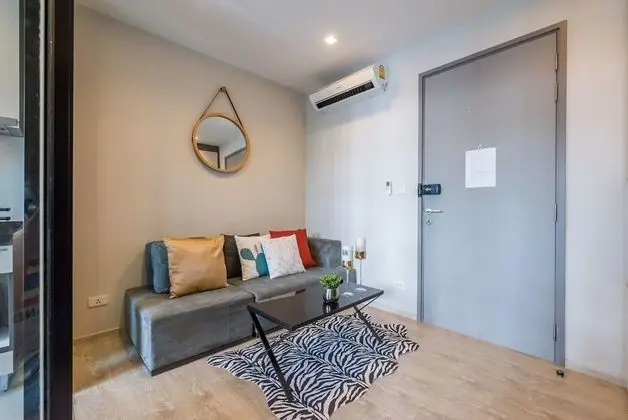 1-Bedroom Apartment