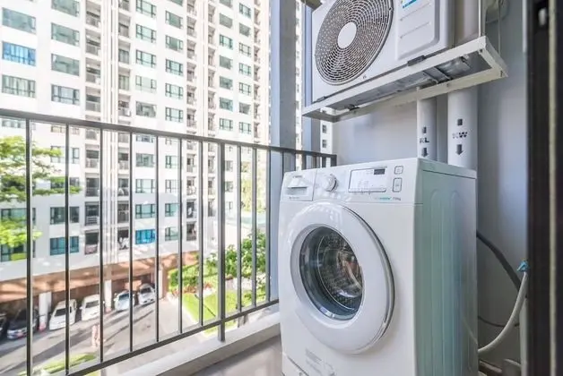 1-Bedroom Apartment