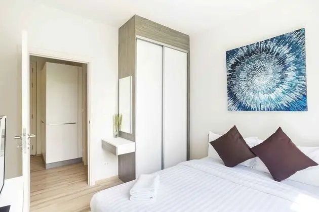 2 Bedroom