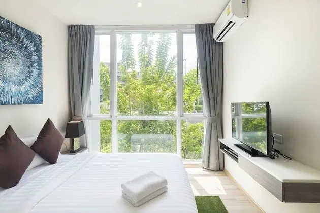 2 Bedroom