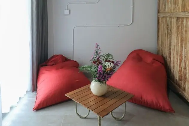 Ortak Ranzalı Oda, Sadece kadınlar için