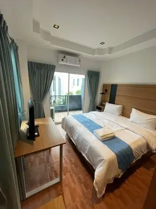 Tek Büyük Yataklı Oda, Balkon