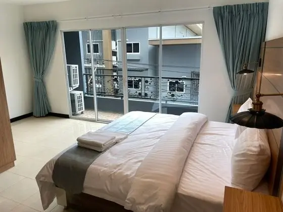 Tek Büyük Yataklı Oda, Balkon