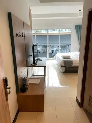 Tek Büyük Yataklı Oda, Balkon
