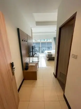 Tek Büyük Yataklı Oda, Balkon