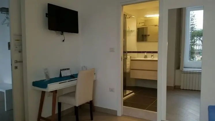 Junior Süit, 1 Çift Kişilik Yatak ve Çekyat, Banyolu/Duşlu, Kısmi Deniz Manzaralı