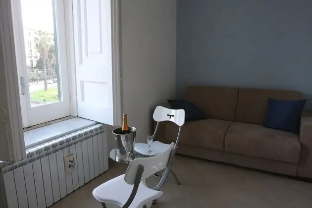 Junior Süit, 1 Çift Kişilik Yatak ve Çekyat, Banyolu/Duşlu, Kısmi Deniz Manzaralı