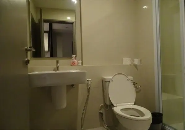 1-Bedroom Condo