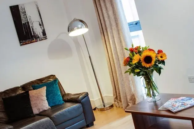 Standard Apart Daire, 2 Yatak Odası (Sleeps 6 with Sofa Bed)