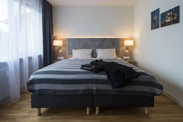 Comfort Tek Büyük Yataklı Oda