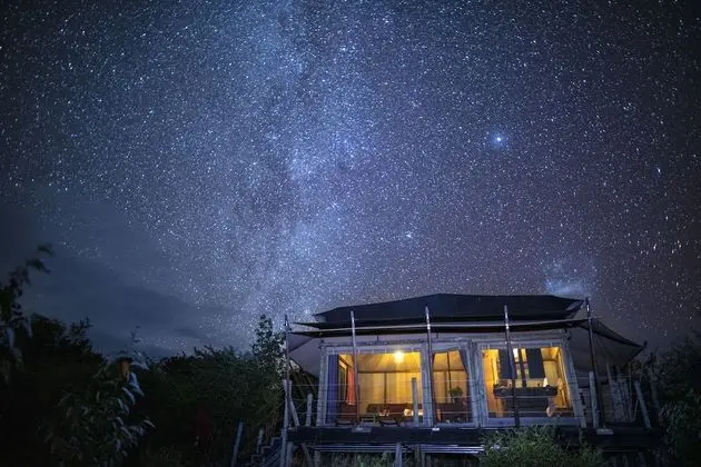 Deluxe Tek Büyük veya İki Ayrı Yataklı Oda, Teras, Vadi Manzaralı (Safaris included)