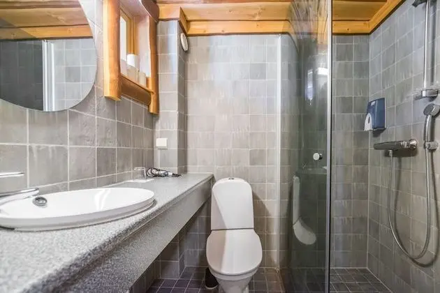 İki Ayrı Yataklı Oda, Özel Banyo