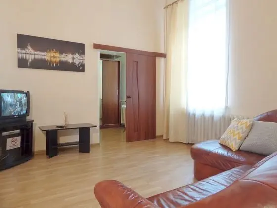 Deluxe Apart Daire, 2 Yatak Odası, Executive Katı (Liuteranskaya, 3, ap. 61)