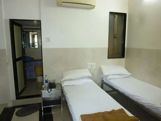Basic Üç Kişilik Oda, Birden Çok Yatak