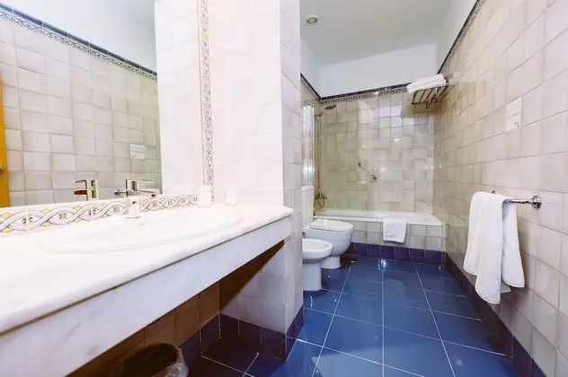 Superior Tek Büyük Yataklı Oda, Balkon