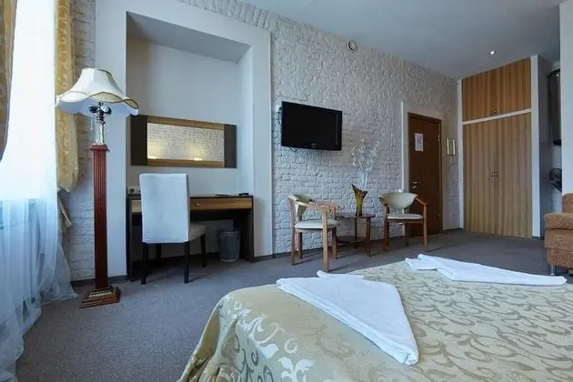 Standard Tek Büyük veya İki Ayrı Yataklı Oda