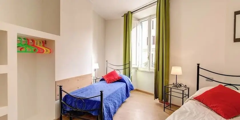 Apart Daire, 4 Yatak Odası