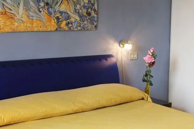 Tek Büyük Yataklı Oda, Banyolu/Duşlu