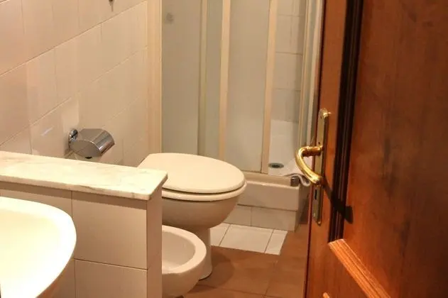 Tek Kişilik Oda, Özel Banyo (External)