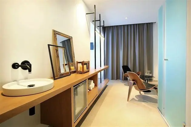 Deluxe Üç Kişilik Oda, Deniz Manzaralı