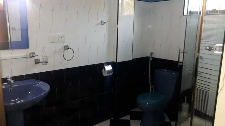 Superior Tek Büyük veya İki Ayrı Yataklı Oda