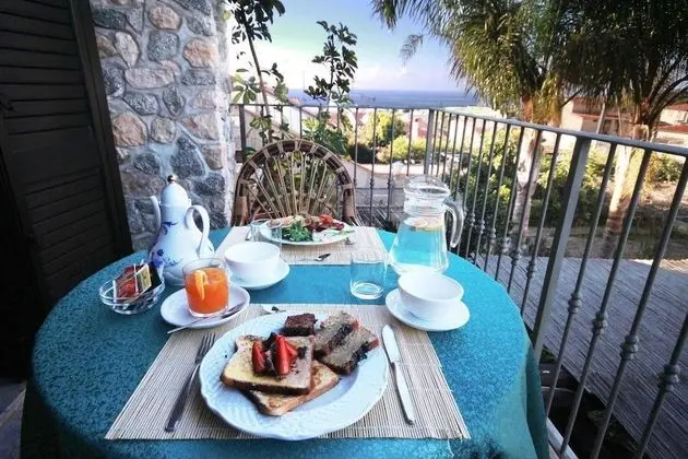 Superior Üç Kişilik Oda, Deniz Manzaralı