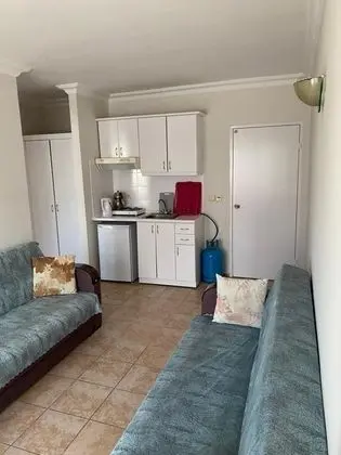 Apartment, Şehir Manzaralı